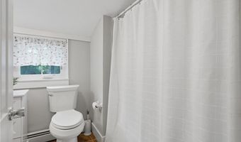 44 Old Great Rd, North Smithfield, RI 02896