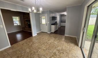 303 Melwood Dr, Amory, MS 38821
