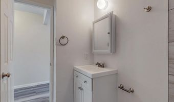 1701 Hoffman Dr NE, Albuquerque, NM 87110