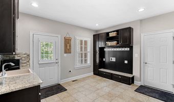 22391 CONSERVANCY Dr, Ashburn, VA 20148