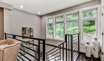 245 LYCEUM Ave, Philadelphia, PA 19128