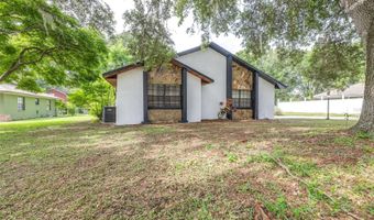910 VAN Dr, Auburndale, FL 33823