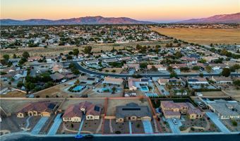 12961 Davona Dl, Apple Valley, CA 92308