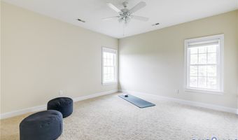 12316 Traylor Field Ln, Ashland, VA 23005
