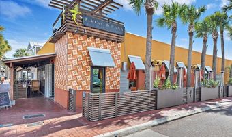 314 8TH St A, Atlantic Beach, FL 32233