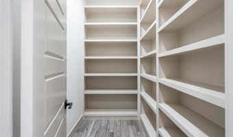 9 NE Armlei Dr, Andrews, TX 79714