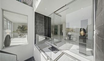 9459 Beverly Crst, Los Angeles, CA 90210