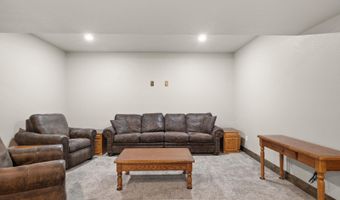 5825 INDIGO Dr, Cheyenne, WY 82001