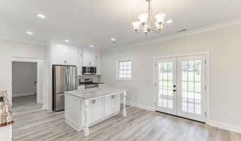 23307 Flossie Dr, Athens, AL 35613