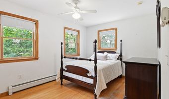 232 Gold St, Belchertown, MA 01007