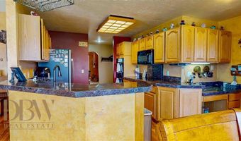 39 N 41st St N, Cody, WY 82414