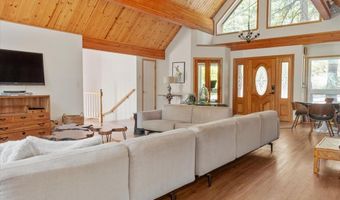 1598 Wawona Way, Arnold, CA 95223