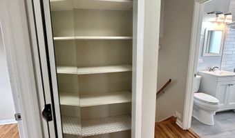 1243 S Mitchell Ave, Arlington Heights, IL 60005