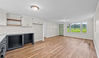 254 Woodland Church Rd, Albertson, NC 28508