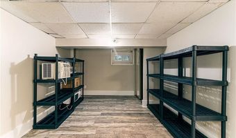 97 Williams Ave, East Providence, RI 02914