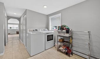 9 Eros Dr, Airmont, NY 10952
