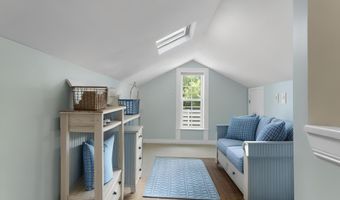 1099 Campbell Dr, Biloxi, MS 39532