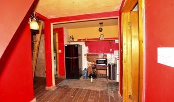 19 Castle Ln, Becket, MA 01223