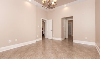 386 Meaut St, Biloxi, MS 39530