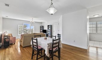 145 W 1ST St, Bayonne, NJ 07002