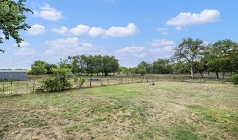 10532 MACAWAY Rd, Adkins, TX 78101