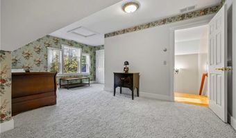 279 North Rd, Hopkinton, RI 02833