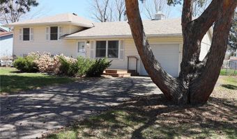 141 Strese Ln, Apple Valley, MN 55124
