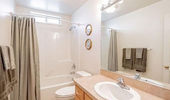 4937 S Vintage Ln, Ammon, ID 83406
