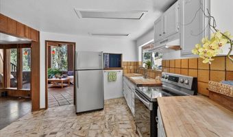 575 Snyder Ave, Aromas, CA 95004