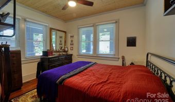 107 Riverview Dr, Asheville, NC 28806