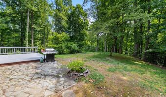 12439 N OAKS Dr, Ashland, VA 23005