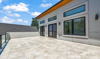 924 28TH St S, Arlington, VA 22202