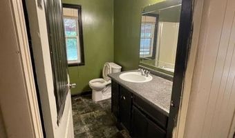 301 Locust St, Alma, AR 72921