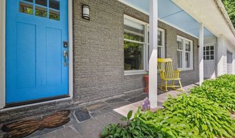 7 Grassy Brook Rd, Brookline, VT 05345