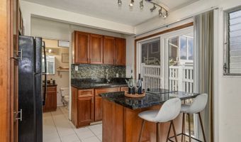 3433 Ginger St, Honolulu, HI 96816