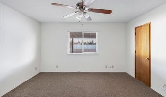 10966 Neola Rd, Apple Valley, CA 92308