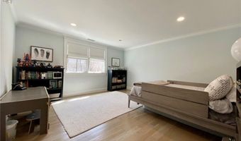 7 Whaling Rd, Darien, CT 06820