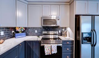 30117 Shady Oak Dr, Arkansas City, KS 67005