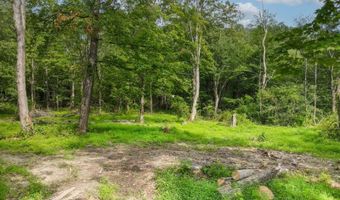 Florence Ln, Andover, NJ 07860