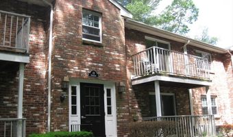 22 Kingswood Dr 6F, Abington, MA 02351