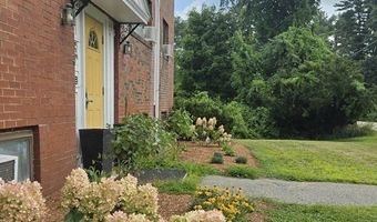 108 E Main St 10, Ayer, MA 01432
