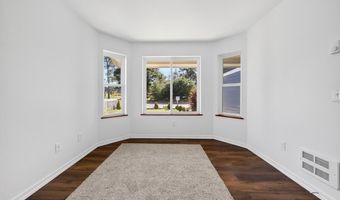 2679 FRANKLIN Ave SW, Bandon, OR 97411