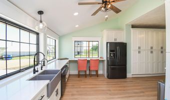 47138 293rd St, Beresford, SD 57004