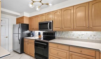 906 S EDGEWATER HOUSE Rd #906S, Bethany Beach, DE 19930