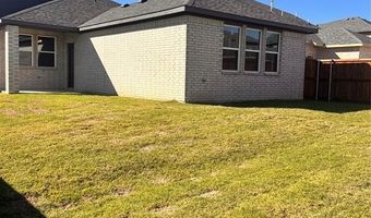 900 Portina Dr, Anna, TX 75409