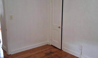 432 33RD St SE 2, Washington, DC 20019