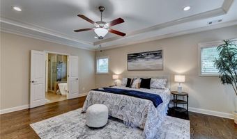 101 Spur Ln, Alpharetta, GA 30009