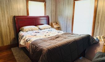 27 Warwick Ave, Athol, MA 01331