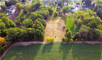2792 S Canfield Niles Rd, Austintown, OH 44515