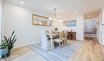 87 Nipmuc Trl B, North Providence, RI 02904